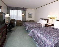 Hotel Quality Inn & Suites Downtown (Charlottetown, Canada)