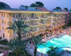 Hotel Club Belpinar (Beldibi, Turkey)