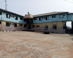 Khách sạn Adebayowa Hotel (Ifo, Nigeria)
