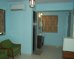 Hotelli Excellency (Surat, Intia)