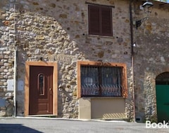 Toàn bộ căn nhà/căn hộ Casetta Degli Etruschi (Allumiere, Ý)