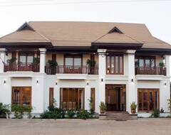 Khách sạn Hotel Athena (Pakxé, Lào)