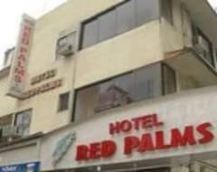 Khách sạn OYO 8755 Hotel Red Palms (Mumbai, Ấn Độ)