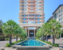 Long Beach Garden Hotel & Pavilions (Pattaya, Tayland)