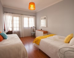 Hotel Double Room Near The Center Of A Nice Villa (Ericeira, Portugal)