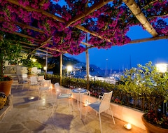 Hotel Aurora Amalfi (Amalfi, Italia)