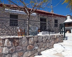 Toàn bộ căn nhà/căn hộ Traditional House Kakopetra (Vivari, Hy Lạp)