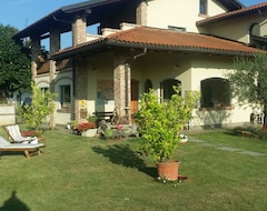 Otel El Ciabot (Villar San Costanzo, İtalya)