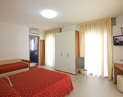 Khách sạn Delle Nazioni (Caorle, Ý)