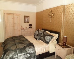 Hotel Rosewood Bed and Breakfast (Whitby, Ujedinjeno Kraljevstvo)