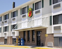 Hotel Super 8 Russell (Russell, USA)