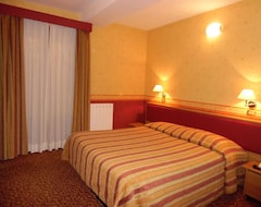 Khách sạn Hotel Montegrande (Lizzano in Belvedere, Ý)