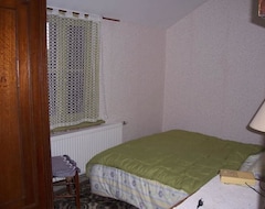 Cijela kuća/apartman House With 2 Bedrooms In Mailly-maillet, With Furnished Garden And Wifi (Mailly-Maillet, Francuska)