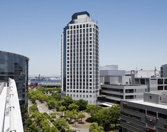 Otel Fukuracia Osaka-bay (Osaka, Japonya)