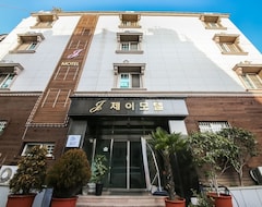 Hotel J Motel Suncheon (Suncheon, South Korea)