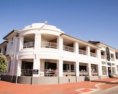 Khách sạn Cottesloe Beach Hotel (Perth, Úc)