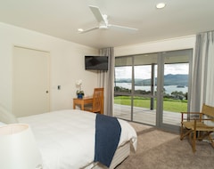 Entire House / Apartment Villa Ohakiri (Whangaroa, New Zealand)