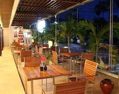 Khách sạn Hotel Benyada Lodge Phuket (Surin Beach, Thái Lan)