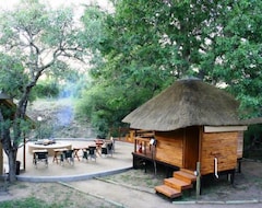 Hotel Lion Tree Top Lodge (Hoedspruit, Sudáfrica)