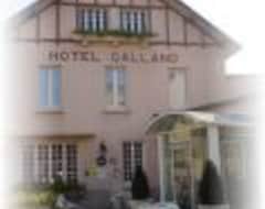 Hotel Galland (Lapalisse, France)