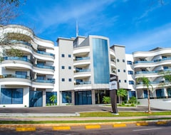 Khách sạn Seville Park Hotel (Xanxerê, Brazil)