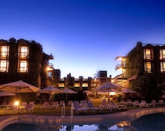 Hotel Sarova Taita Hills Game Lodge (Voi, Kenya)