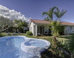 Toàn bộ căn nhà/căn hộ Villa Ti Caz Do Miel Avec Piscine Et Bassin De Detente A Remous Au Tampon Pour 8 Personnes (Le Tampon, Réunion)
