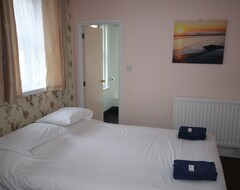 Hotel The Dolphins (Bournemouth, United Kingdom)