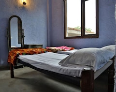 Hotel Village Jewel Eco Lodge (Faridabad, India)