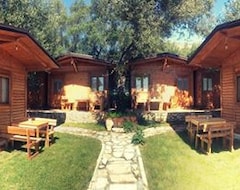 Bed & Breakfast Filoxenia Rooms (Himare, Albanija)