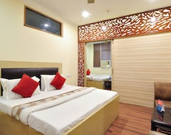 OYO 9230 Hotel Royal Brooks (Chandigarh, Hindistan)
