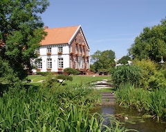 Khách sạn Landhaus Steinfeld (Krummhörn, Đức)