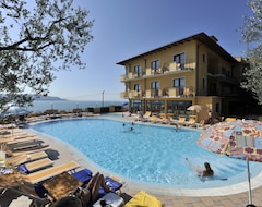 Khách sạn All Inclusive Hotel Piccolo Paradiso (Toscolano Maderno, Ý)