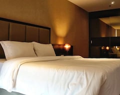 Hotel Royal Suite Condotel (Medan, Indonesien)