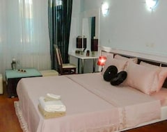 Hotel Gold Dooel Gmbh (Üsküp, Kuzey Makedonya Cumhuriyeti)