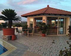 Hotel Pinelopi (Kournas, Greece)