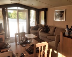Cijela kuća/apartman Haven Rockley Park, Lytchett Bay View, Private Holiday Home - Caravan (Poole, Ujedinjeno Kraljevstvo)