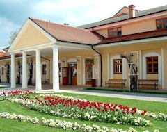 Vila Trajan Ensana Health Spa Hotel (Piešťany, Slovensko)