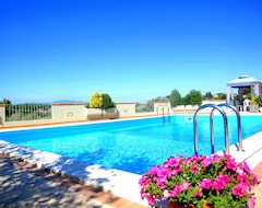 Hotel Farm In Chianti Master House 120 Sq.m Pool Garden Free Wi-fi Cond-air Wash Machine (Lamporecchio, Italien)