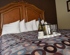 Khách sạn Napa Valley Hotel & Suites (Napa, Hoa Kỳ)