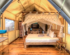 Hotel La Cocoteraie Ecolodge - Luxury Glamping Tents (Gili Terawangan, Indonesien)
