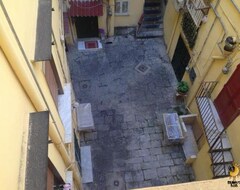 Hotelli Suncity (Napoli, Italia)
