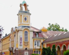 Khách sạn Tisza Szálló és Gyógyfürdő (Szolnok, Hungary)