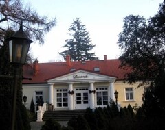 Hotel Dworek (Rzeszów, Poland)