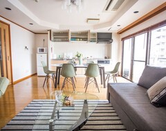 Cijela kuća/apartman 3-bedroom Apartment - Beautiful, Spacious Apartment Next To Peace Park (Hirošima, Japan)