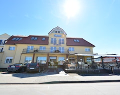 Hotel Gołąbek (Leba, Poland)