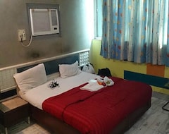 Hotel Pravasi (Bombay, India)