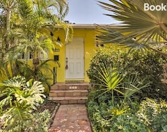 Koko talo/asunto Vibrant West Palm Beach Home Less Than 2 Mi To Beach! (West Palm Beach, Amerikan Yhdysvallat)
