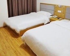 Hotel The May Star Fast - Rizhao (Rizhao, China)