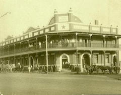 Khách sạn Historic Star Lodge Narrandera (Narrandera, Úc)